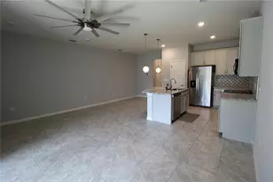 2922 Grand Kemerton Pl, Tampa, FL 33618 - Photo 10