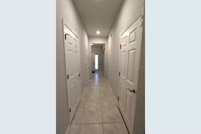 2922 Grand Kemerton Place, Tampa, FL 33618 - Photo 12