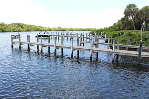 1780 Phillippi Shores Dr, Sarasota, FL 34231 - Photo 4