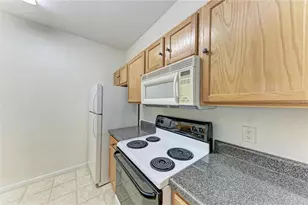 4802 51st Street W, Bradenton, FL 34210 - Photo 12