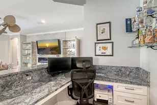 7997 Grande Shores Dr, Lakewood Ranch, FL 34240 - Photo 28
