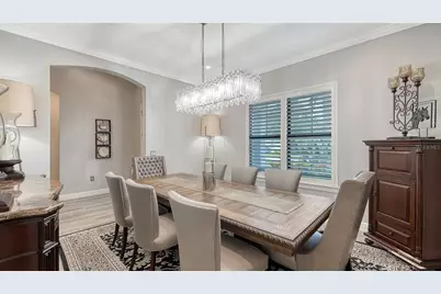 7997 Grande Shores Drive, Lakewood Ranch, FL 34240 - Photo 18