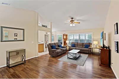 12167 Warwick Circle, Parrish, FL 34219 - Photo 8