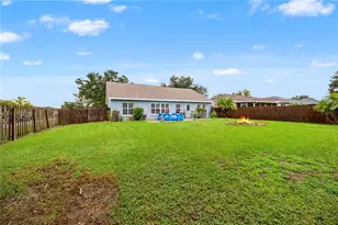 12167 Warwick Cir, Parrish, FL 34219 - Photo 30