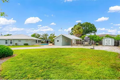 452 50th Street W, Palmetto, FL 34221 - Photo 20