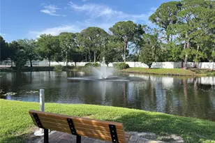 2700 Coconut Bay Ln, Sarasota, FL 34237 - Photo 22
