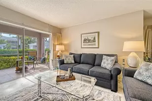 5655 Sheffield Greene Cir, Sarasota, FL 34235 - Photo 4