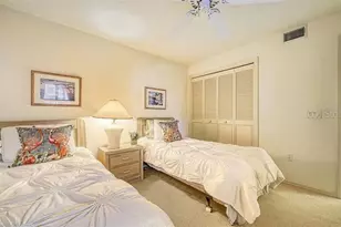 5655 Sheffield Greene Cir, Sarasota, FL 34235 - Photo 10