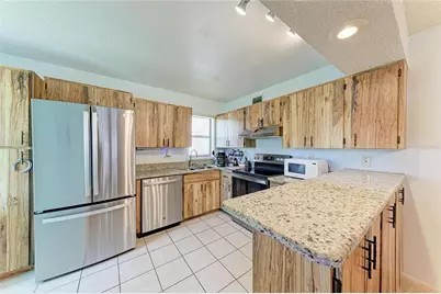 5400 34th Street W #A10, Bradenton, FL 34210 - Photo 10