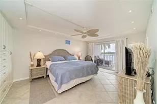 9393 Midnight Pass Rd, Sarasota, FL 34242 - Photo 26