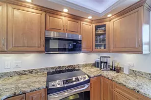 9393 Midnight Pass Rd, Sarasota, FL 34242 - Photo 24