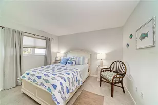 9393 Midnight Pass Rd, Sarasota, FL 34242 - Photo 32