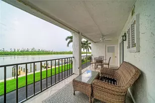 9393 Midnight Pass Rd, Sarasota, FL 34242 - Photo 36