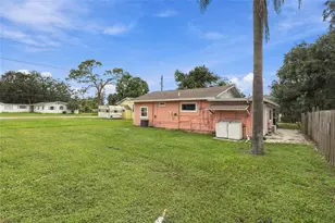 304 Mt Pleasant Rd, Nokomis, FL 34275 - Photo 26