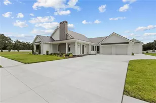6609 Paladin Ct, Sarasota, FL 34241 - Photo 2