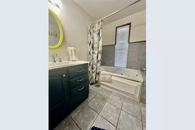143 S Port Drive, Venice, FL 34285 - Photo 12