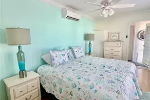 143 S Port Dr, Venice, FL 34285 - Photo 8