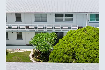 5875 18th Street N #15, Saint Petersburg, FL 33714 - Photo 1