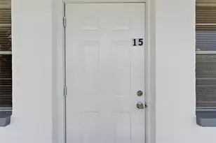 5875 18th St N, Saint Petersburg, FL 33714 - Photo 2