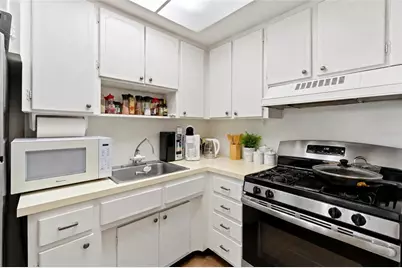 5875 18th Street N #15, Saint Petersburg, FL 33714 - Photo 10