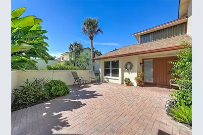6010 Courtside Drive, Bradenton, FL 34210 - Photo 4