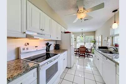 6010 Courtside Drive, Bradenton, FL 34210 - Photo 14