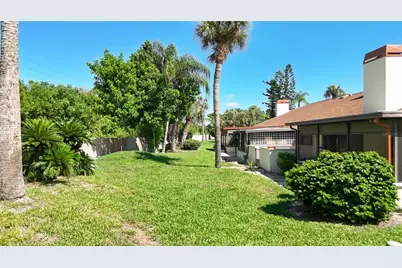 6010 Courtside Drive, Bradenton, FL 34210 - Photo 42