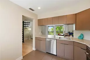 109 Woodland Pl, Osprey, FL 34229 - Photo 6