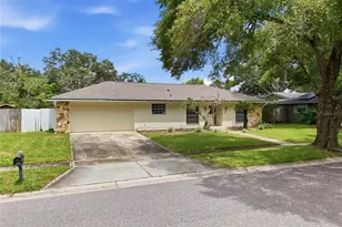 1015 Bonita Dr, Altamonte Springs, FL 32714 - Photo 2