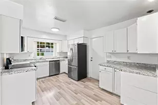 1015 Bonita Dr, Altamonte Springs, FL 32714 - Photo 8
