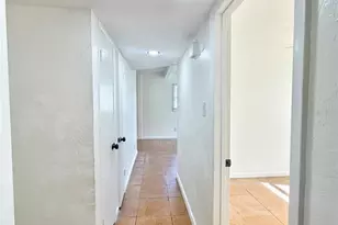 3724 Taro Pl, Sarasota, FL 34232 - Photo 10