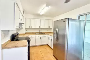 3724 Taro Pl, Sarasota, FL 34232 - Photo 6