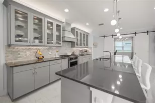 5557 Long Shore Loop, Sarasota, FL 34238 - Photo 14