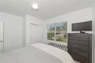 11742 Moonsail Dr, Parrish, FL 34219 - Photo 32
