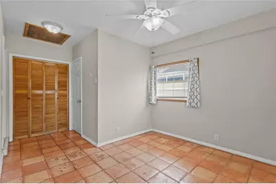 2520 E Milmar Drive, Sarasota, FL 34237 - Photo 20