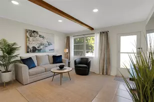 423 62nd St, Bradenton Beach, FL 34217 - Photo 10