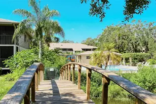 3262 Cross Creek Dr, Sarasota, FL 34231 - Photo 44