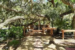 3262 Cross Creek Dr, Sarasota, FL 34231 - Photo 38