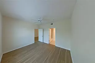 4138 Central Sarasota Pkwy, Sarasota, FL 34238 - Photo 10