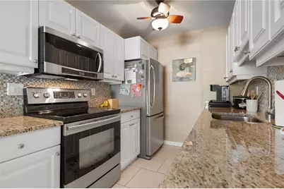3806 Gulf Of Mexico Drive #C209, Longboat Key, FL 34228 - Photo 4