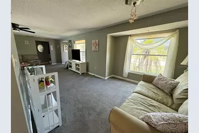 318 Venice East Boulevard, Venice, FL 34293 - Photo 12