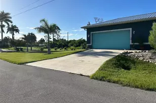1456 Liggett Cir, Port Charlotte, FL 33953 - Photo 40