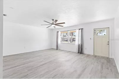 6243 Carlton Avenue, Sarasota, FL 34231 - Photo 6