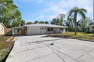 6243 Carlton Ave, Sarasota, FL 34231 - Photo 2