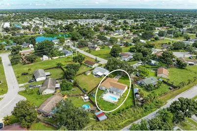 2219 Lockwood Meadows Circle, Sarasota, FL 34234 - Photo 48