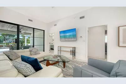 556 N Washington Drive, Sarasota, FL 34236 - Photo 12