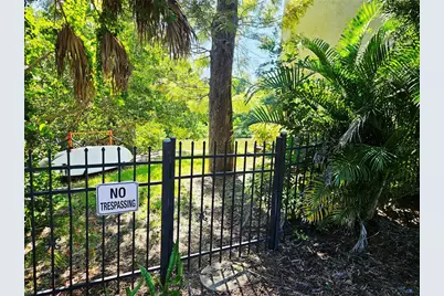 1650 Pine Tree Lane #204, Sarasota, FL 34236 - Photo 22