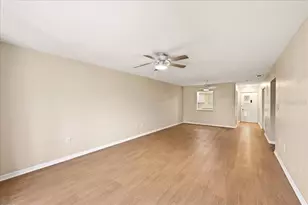 10407 Waterbird Way, Bradenton, FL 34209 - Photo 10