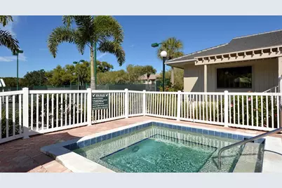 4802 Kestral Park Circle #22, Sarasota, FL 34231 - Photo 32
