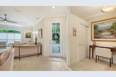 1359 Tearose Place, Sarasota, FL 34239 - Photo 6